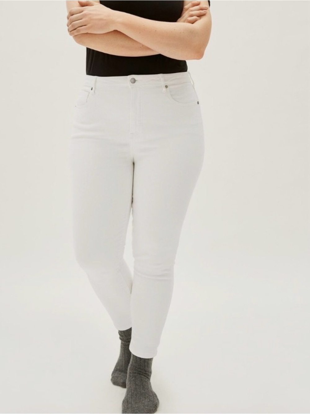 Everlane Curvy Authentic Stretch High-Rise Skinny Jean- White